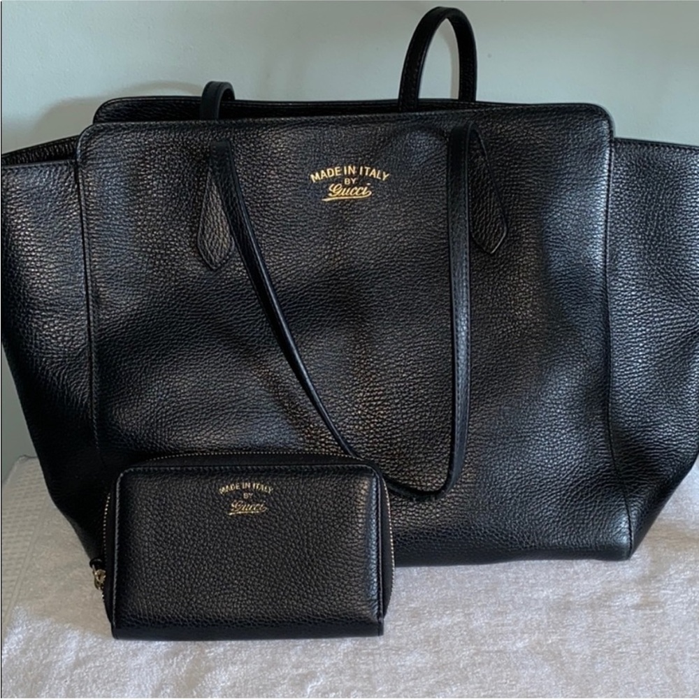 GUCCI TOTE BAG WITH WALLET